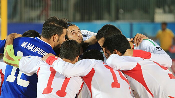 ایران (۲) ۲ - ۱ (۱) امارات