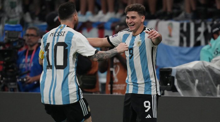 آرژانتین ۲ - ۱ استرالیا