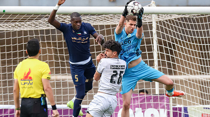 Gol Gohar Sirjan ۰ v ۰ Aluminium Arak