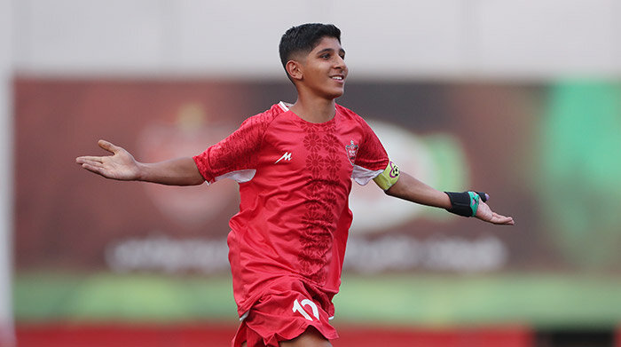 Persepolis 3 v ۰ Araz Ati