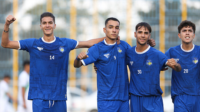 Pas Ghavvamin 1 v 3 Padideh javan apadana