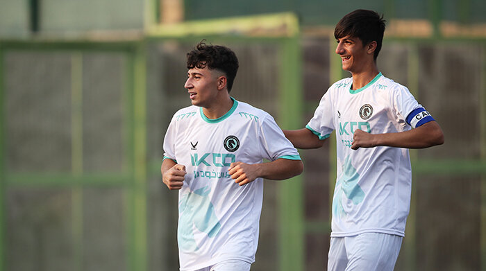 Ahura Parseh Novin ۰ v 5 Paykan