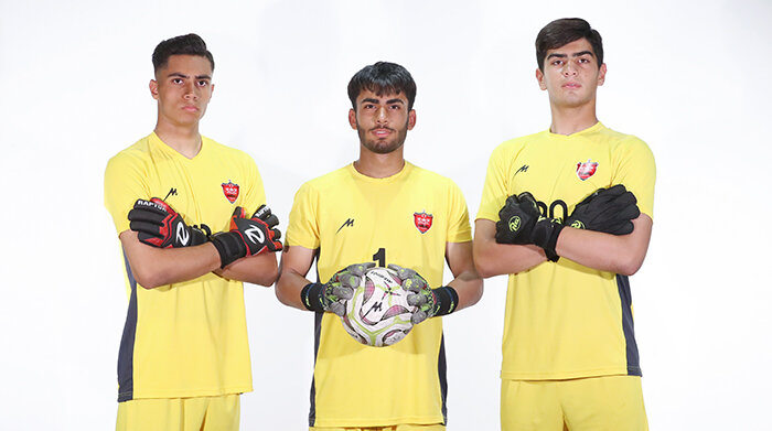 عکس های پرتره تیم فوتبال نوجوانان پرسپولیس