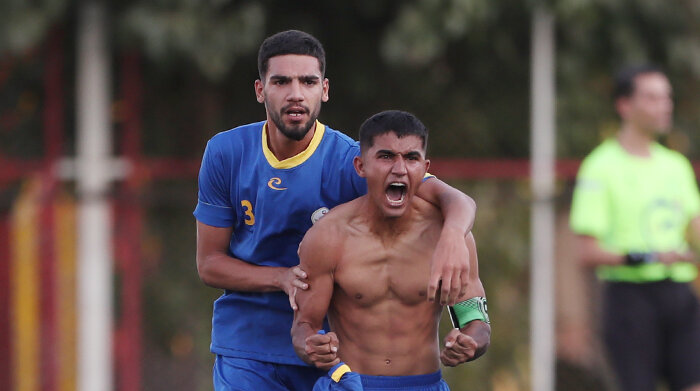 پرسپولیس ۱ - ۱ عقاب