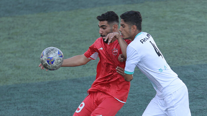 پیکان ۰ - ۰ پرسپولیس