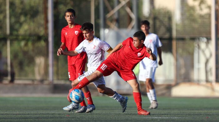 حامی ۲ - ۱ آکادمی کیا