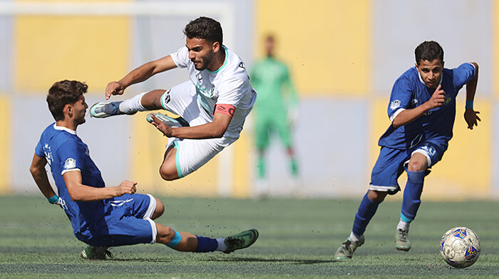 پیکان ۲ - ۱ پدیده جوان آپادانا