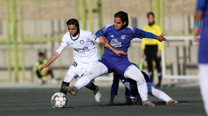 Ava Tehran ۰ v 1 Gol Gohar Sirjan
