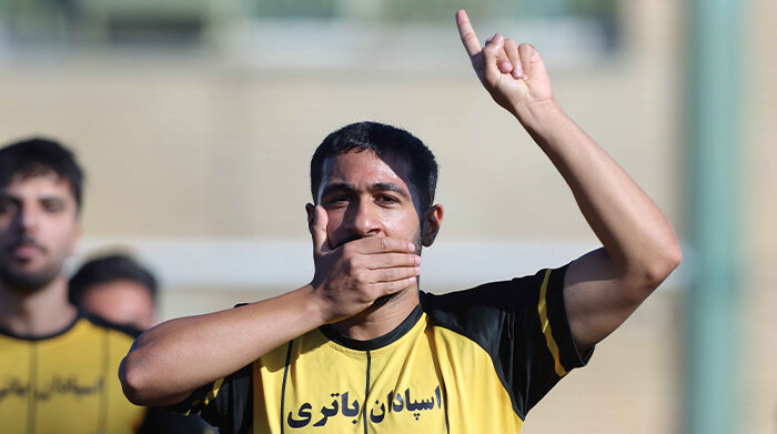 Sepahan 9 - ۰ Avaye Minab Hadid