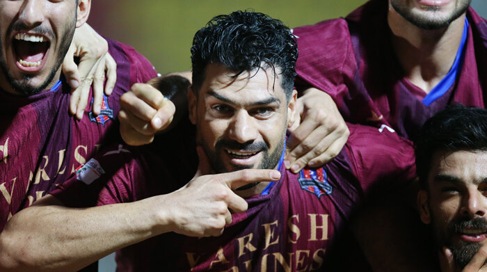 Pars Jonoubi Jam ۰ v 2 Nassaji Mazandaran F.C