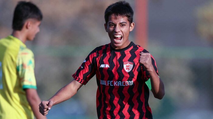 اهورا پارسه نوین ۱ - ۲ آکادمی کیا