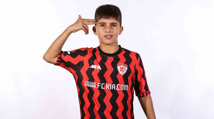 عکس های پرتره و تیمی تیم فوتبال زیر 13 سال آکادمی کیا