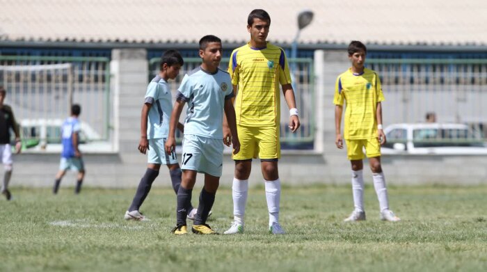 Rah Ahan 0 - 2 Moqavemat