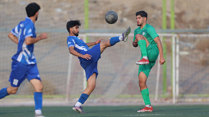 ذوب آهن اصفهان ۱ - ۲ مدرسه عالی حرفه ای بابک