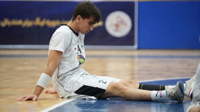 Sang Ahan Bafq 20 v ۲۹ Foulad Mobarakeh Sepahan