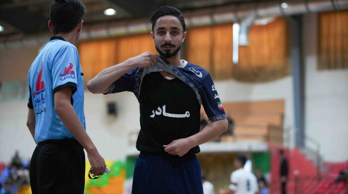 Arad Bafq 4 - 1 Chadormalou Ardakan.