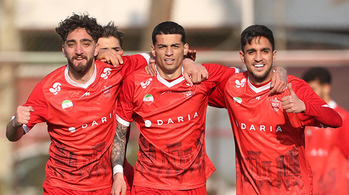 پرسپولیس ۲ - ۱ هوادار