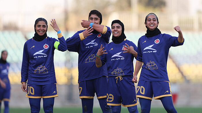 Persepolis ۰ v 1 Khatoon Bam