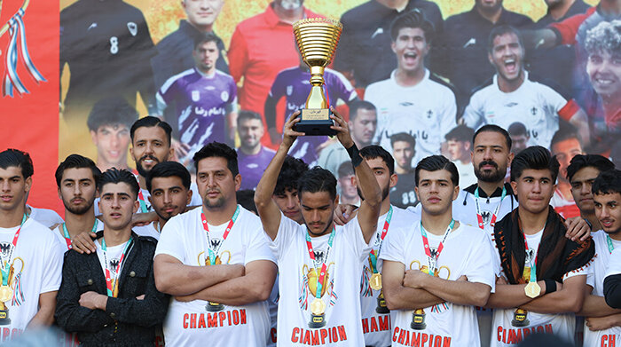 ایساتیس ایرانیان پایتخت ۱ - ۹ شاهین