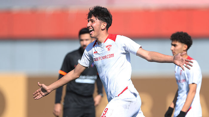 پرسپولیس ۳ - ۳ آکادمی کیا