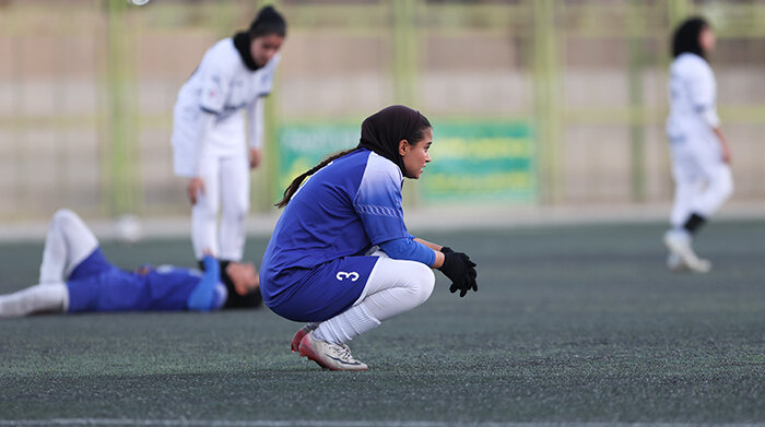 Ava Tehran ۰ v 1 Gol Gohar Sirjan