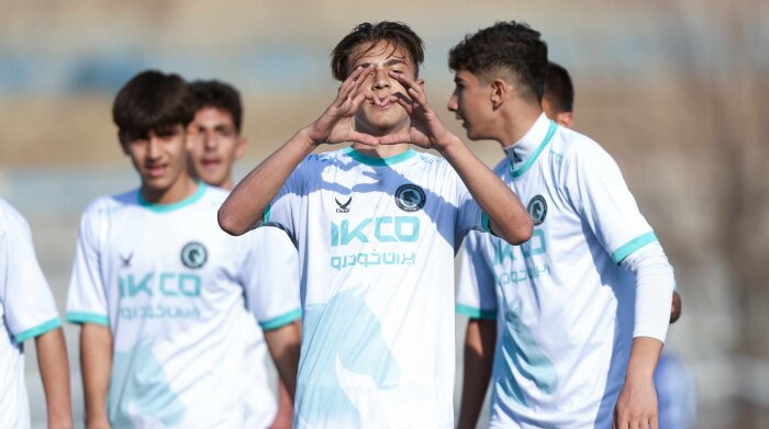 Esteghlal 2 v 3 Paykan
