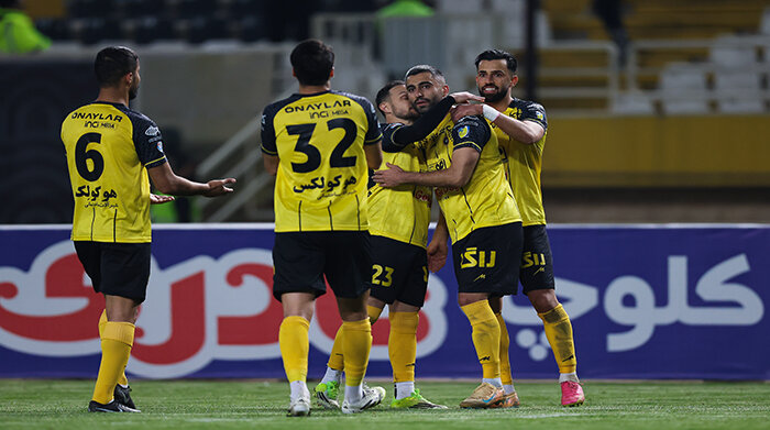Sepahan 3 v 1 Esteghlal Khouzestan