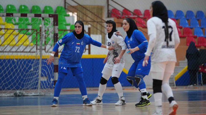 Sang Ahan Bafq 30 v 25 Esteghlal