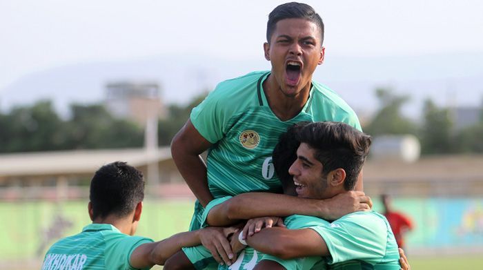 تیم ملی دانش آموزی ایران 9 - 0 تیم ملی دانش آموزی سریلانکا