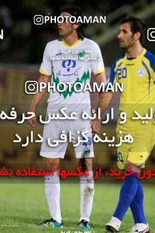 1029643, Tehran, [*parameter:4*], لیگ برتر فوتبال ایران، Persian Gulf Cup، Week 4، First Leg، Naft Tehran 2 v 2 Rah Ahan on 2011/08/17 at Shahid Dastgerdi Stadium