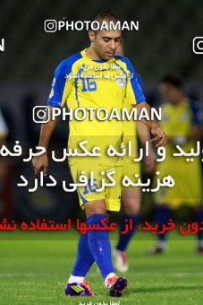 1029715, Tehran, [*parameter:4*], لیگ برتر فوتبال ایران، Persian Gulf Cup، Week 4، First Leg، Naft Tehran 2 v 2 Rah Ahan on 2011/08/17 at Shahid Dastgerdi Stadium
