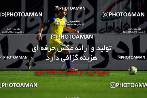 1029705, Tehran, [*parameter:4*], لیگ برتر فوتبال ایران، Persian Gulf Cup، Week 4، First Leg، Naft Tehran 2 v 2 Rah Ahan on 2011/08/17 at Shahid Dastgerdi Stadium