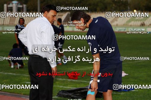 1029871, Tehran, , Esteghlal Football Team Training Session on 2011/08/20 at Shahid Dastgerdi Stadium