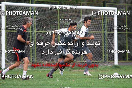 1030517, Tehran, , Persepolis Football Team Training Session on 2011/08/28 at Derafshifar Stadium
