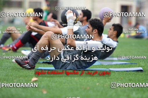 1030486, جلسه تمرینی تیم فوتبال پرسپولیس, 1390/06/06, , تهران, ورزشگاه شهید درفشی فر