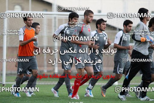 1030775, Tehran, , Persepolis Football Team Training Session on 2011/09/03 at Derafshifar Stadium
