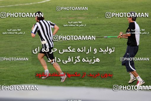 1032559, Tehran, , Esteghlal Football Team Training Session on 2011/09/19 at Shahid Dastgerdi Stadium