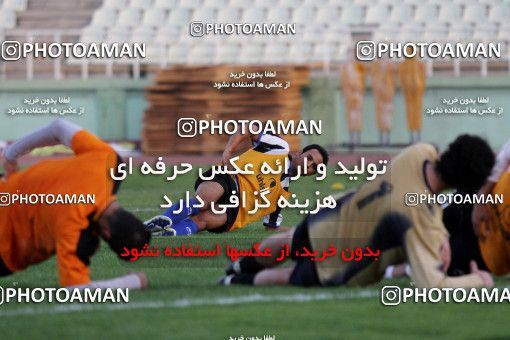 1032630, Tehran, , Esteghlal Football Team Training Session on 2011/09/19 at Shahid Dastgerdi Stadium