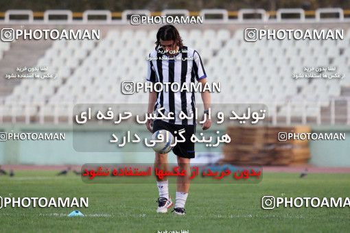 1032713, Tehran, , Esteghlal Football Team Training Session on 2011/09/20 at Shahid Dastgerdi Stadium