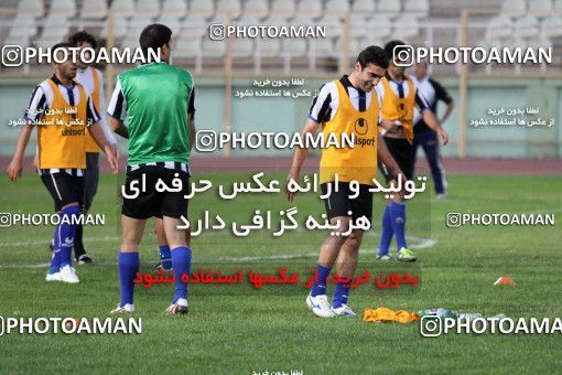 1032723, Tehran, , Esteghlal Football Team Training Session on 2011/09/20 at Shahid Dastgerdi Stadium
