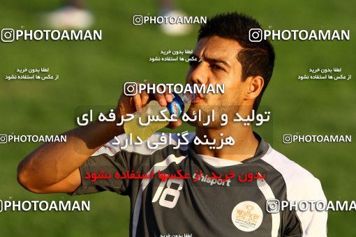 1032737, Tehran, , Persepolis Football Team Training Session on 2011/09/20 at Kheyrieh Amal Stadium