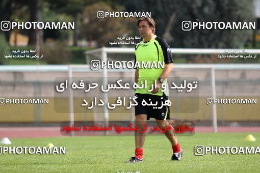 1032906, Tehran, , Persepolis Football Team Training Session on 2011/09/21 at Sanaye Defa Stadium