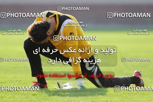 1033141, Tehran, Iran, Persepolis Football Team Training Session on 2011/09/24 at Derafshifar Stadium