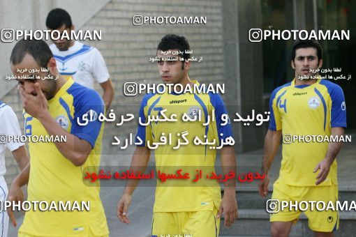 1033445, Tehran, Iran, لیگ برتر فوتبال ایران، Persian Gulf Cup، Week 8، First Leg، Naft Tehran 3 v 1 Malvan Bandar Anzali on 2011/09/25 at Shahid Dastgerdi Stadium