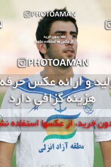 1033546, Tehran, Iran, لیگ برتر فوتبال ایران، Persian Gulf Cup، Week 8، First Leg، Naft Tehran 3 v 1 Malvan Bandar Anzali on 2011/09/25 at Shahid Dastgerdi Stadium