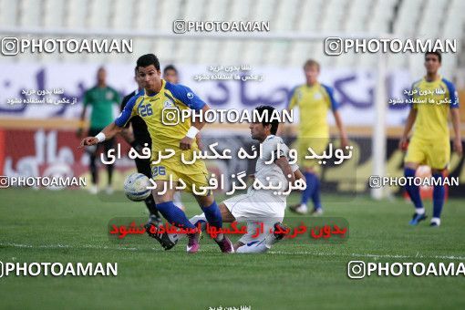 1033533, Tehran, Iran, لیگ برتر فوتبال ایران، Persian Gulf Cup، Week 8، First Leg، Naft Tehran 3 v 1 Malvan Bandar Anzali on 2011/09/25 at Shahid Dastgerdi Stadium