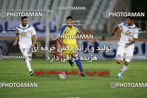 1033576, Tehran, Iran, لیگ برتر فوتبال ایران، Persian Gulf Cup، Week 8، First Leg، Naft Tehran 3 v 1 Malvan Bandar Anzali on 2011/09/25 at Shahid Dastgerdi Stadium