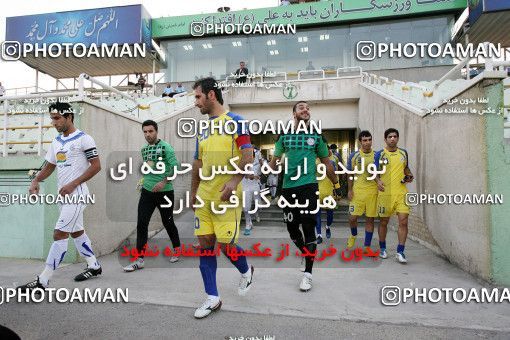 1033553, Tehran, Iran, لیگ برتر فوتبال ایران، Persian Gulf Cup، Week 8، First Leg، Naft Tehran 3 v 1 Malvan Bandar Anzali on 2011/09/25 at Shahid Dastgerdi Stadium