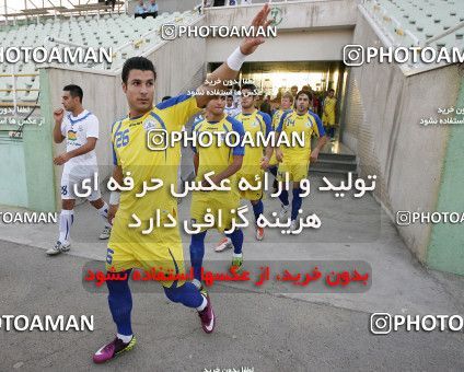 1033653, Tehran, Iran, لیگ برتر فوتبال ایران، Persian Gulf Cup، Week 8، First Leg، Naft Tehran 3 v 1 Malvan Bandar Anzali on 2011/09/25 at Shahid Dastgerdi Stadium