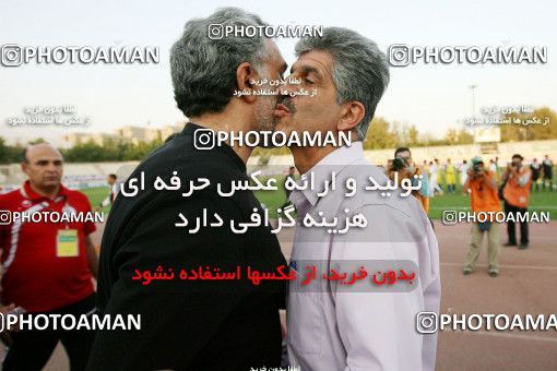 1033566, Tehran, Iran, لیگ برتر فوتبال ایران، Persian Gulf Cup، Week 8، First Leg، Naft Tehran 3 v 1 Malvan Bandar Anzali on 2011/09/25 at Shahid Dastgerdi Stadium